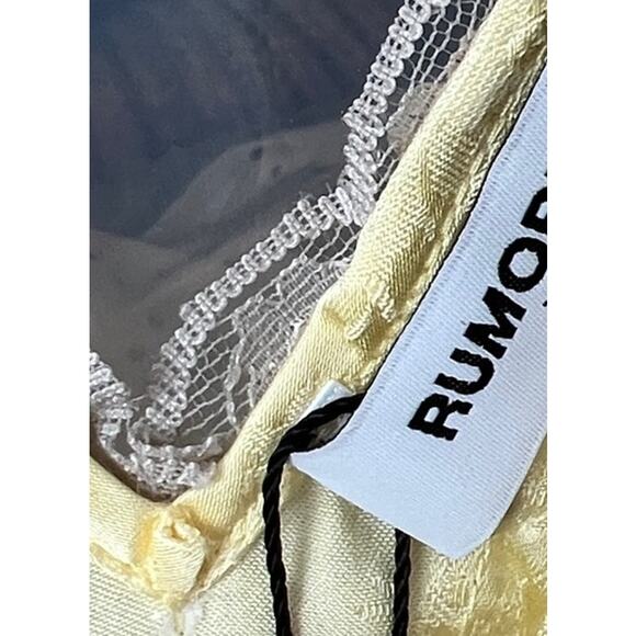 NWT Rumored Lady lace tank top in buttercream jacquard Yellow Lace Accent L - Picture 3 of 8